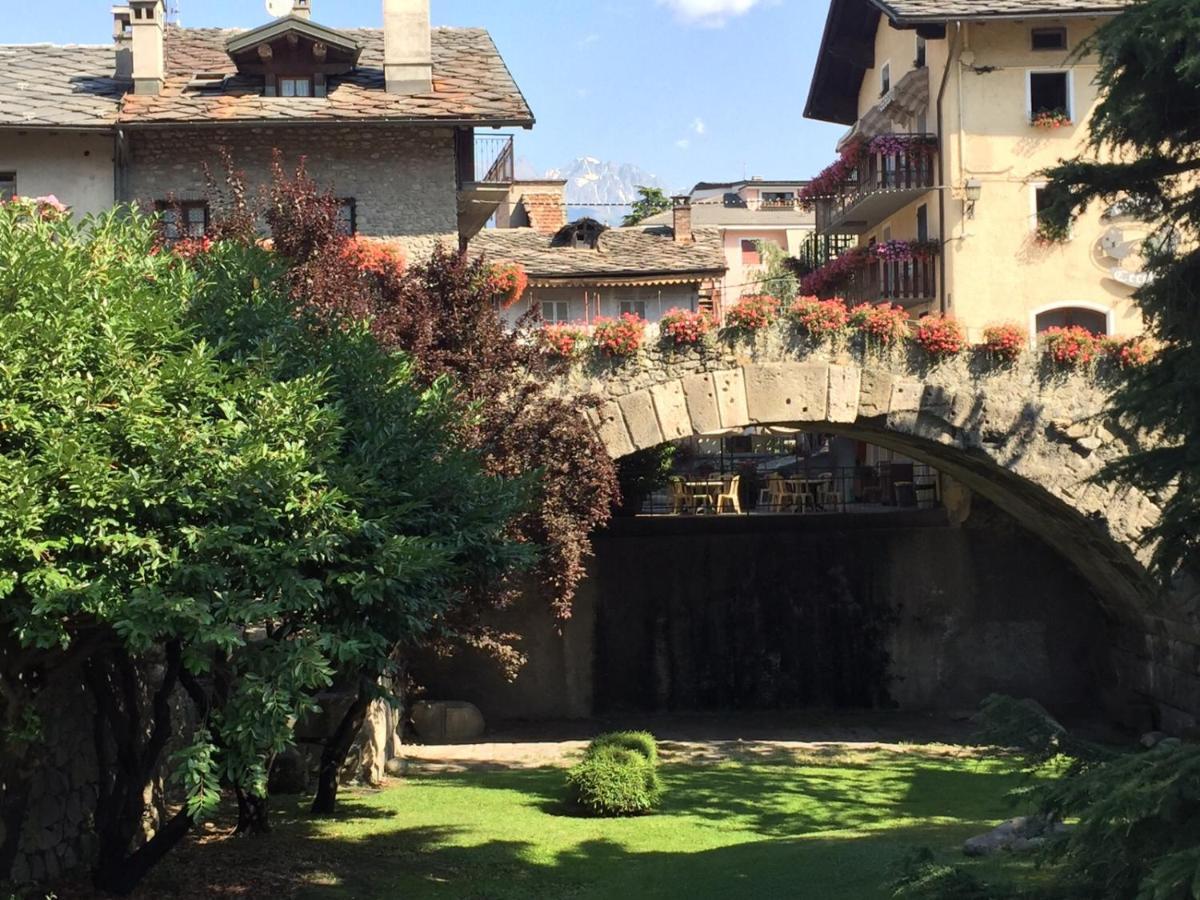 A Casa Di Gio Leilighet Aosta Eksteriør bilde