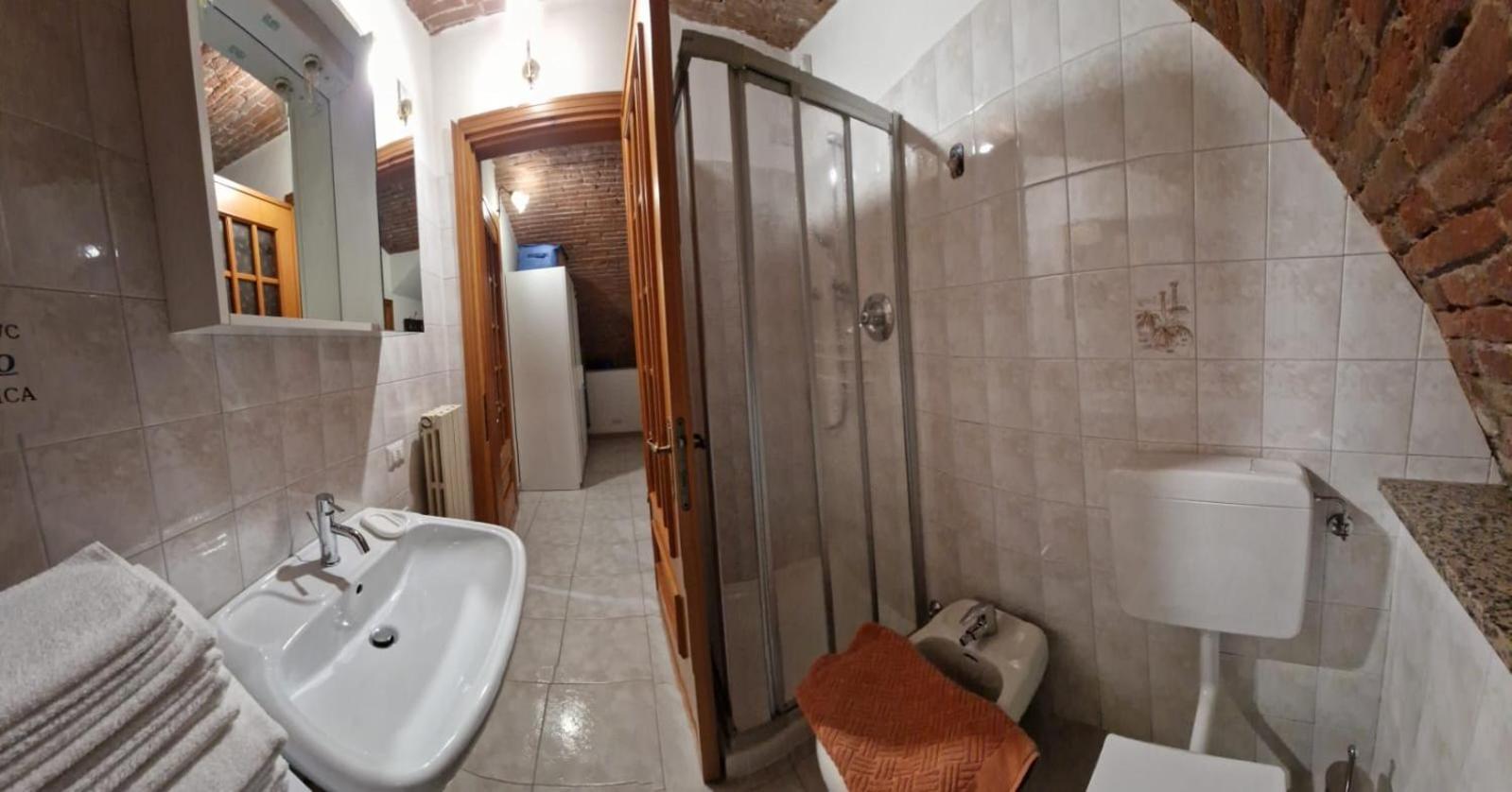 A Casa Di Gio Leilighet Aosta Eksteriør bilde